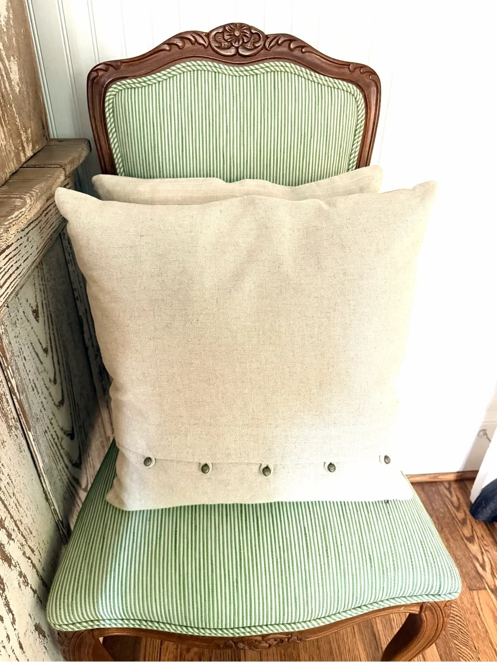 Joseph Abboud Beige and Cream Textured Square Accent Pillows Pair